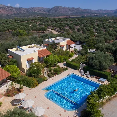 3 Retreat Holiday home Chorafakia